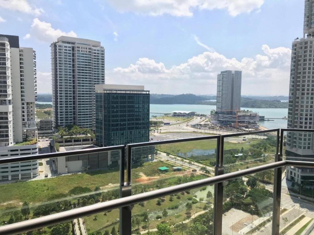Almas Suite Puteri Harbour-T- Legoland-Jb新山- Sg新加坡 Нусаджайя Экстерьер фото
