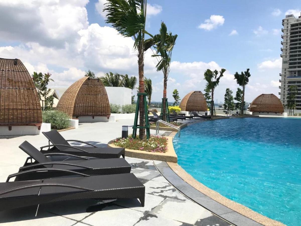 Almas Suite Puteri Harbour-T- Legoland-Jb新山- Sg新加坡 Нусаджайя Экстерьер фото