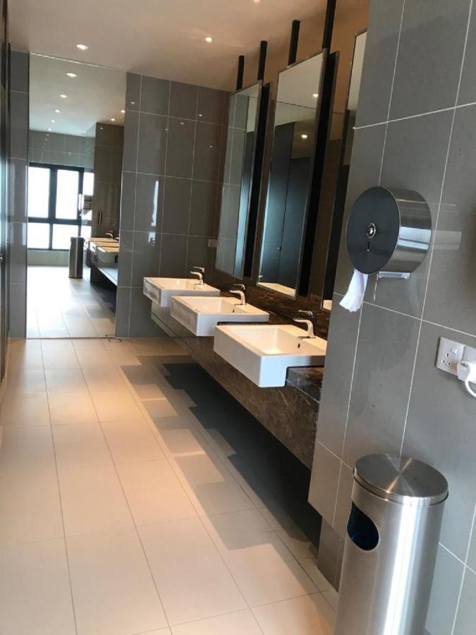 Almas Suite Puteri Harbour-T- Legoland-Jb新山- Sg新加坡 Нусаджайя Экстерьер фото