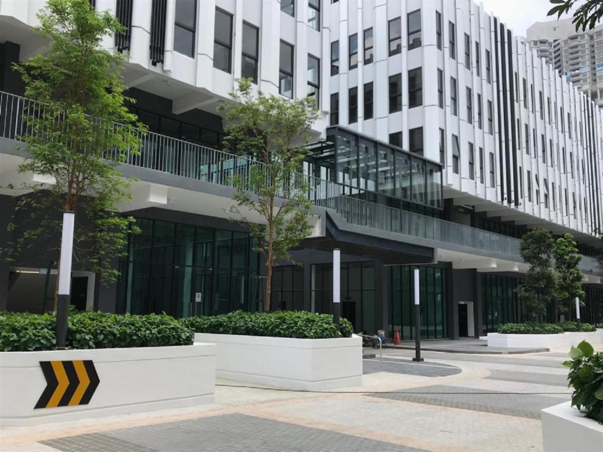 Almas Suite Puteri Harbour-T- Legoland-Jb新山- Sg新加坡 Нусаджайя Экстерьер фото