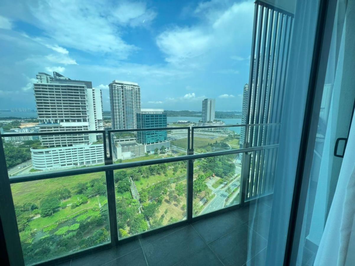 Almas Suite Puteri Harbour-T- Legoland-Jb新山- Sg新加坡 Нусаджайя Экстерьер фото